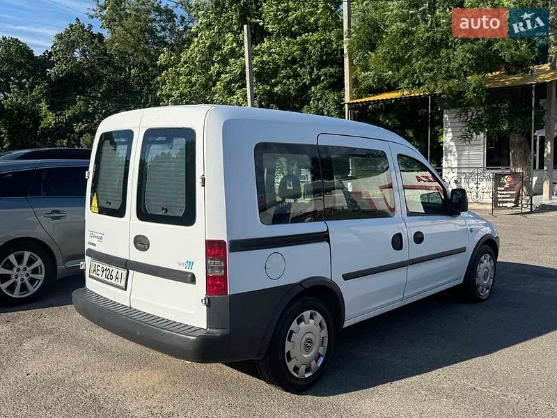 Минивэн Opel Combo 2008 в Черноморске