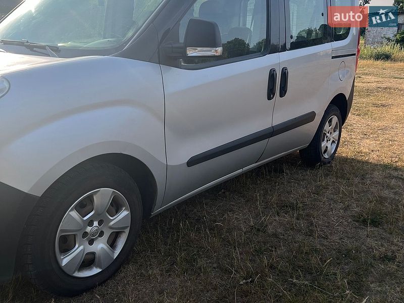 Минивэн Opel Combo 2013 в Берестечку