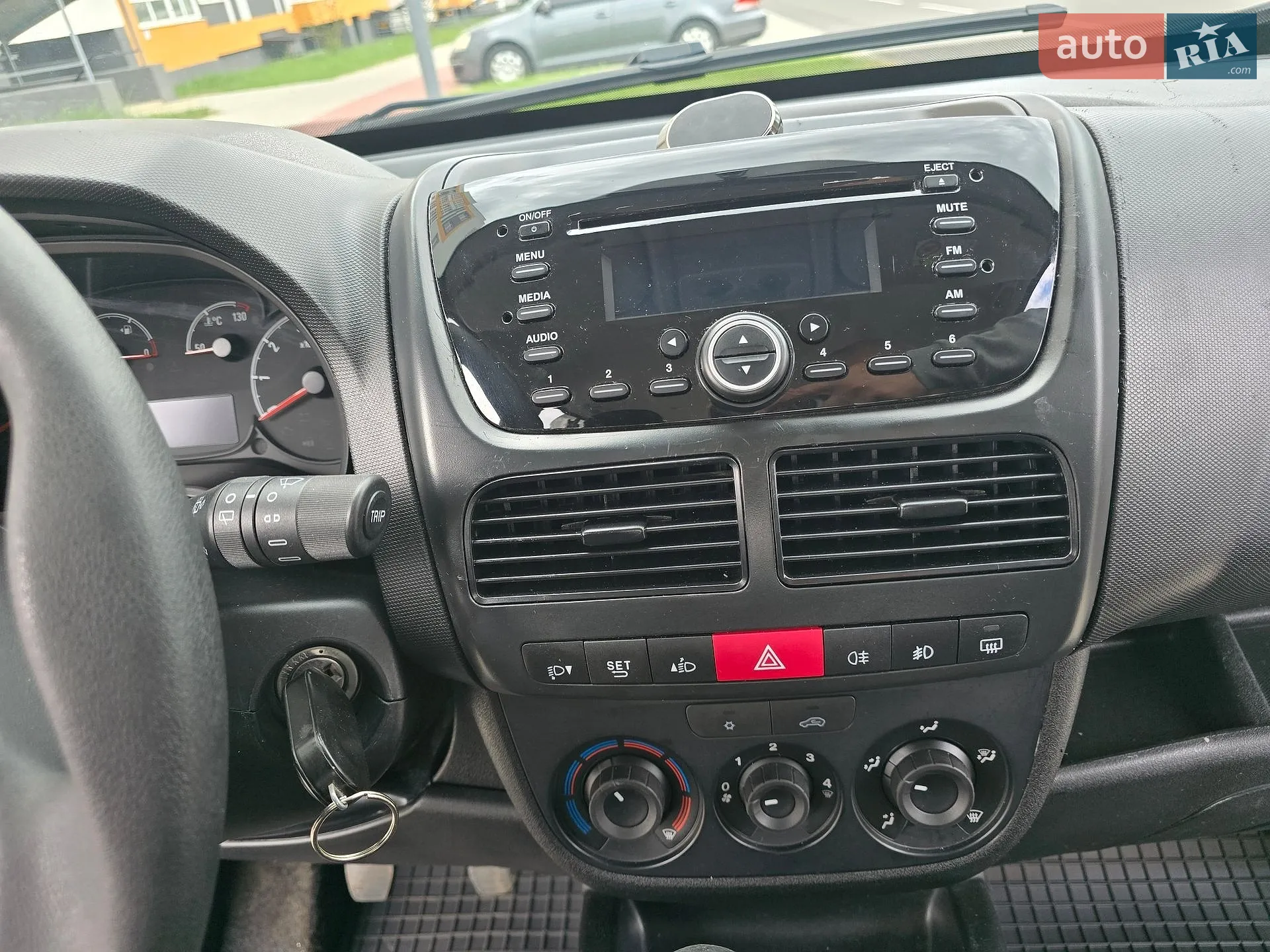 2018 Opel Combo - мініатюра 25