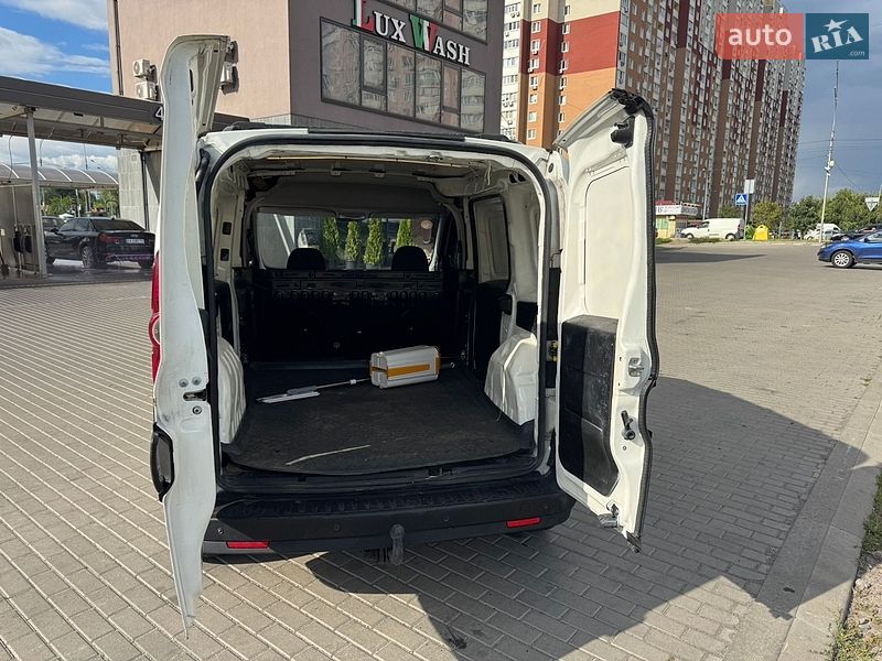 Грузовой фургон Opel Combo 2013 в Киеве