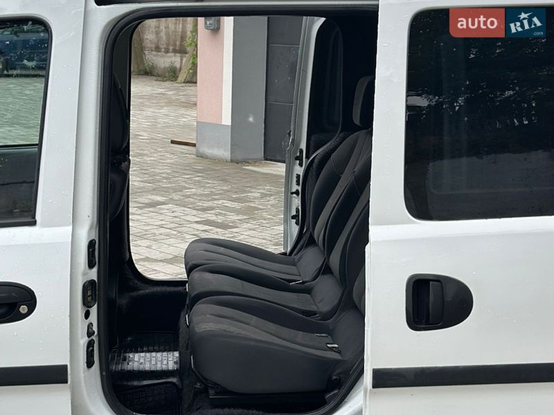 Минивэн Opel Combo 2007 в Кременце фото 16 Минивэн Opel Combo 2007 в Кременце