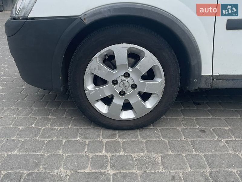 Мінівен Opel Combo 2005 в Львові