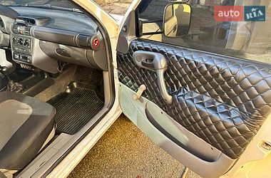 Грузовой фургон Opel Combo 1996 в Тульчине