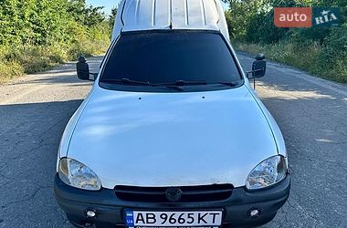 Грузовой фургон Opel Combo 1996 в Тульчине