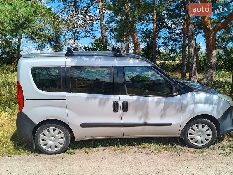 Минивэн Opel Combo 2016 в Кропивницком