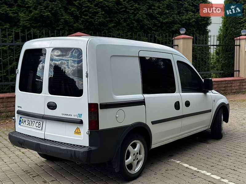 Мінівен Opel Combo 2008 в Василькові фото 4 Мінівен Opel Combo 2008 в Василькові