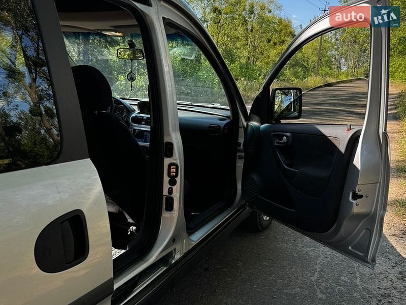 Минивэн Opel Combo 2006 в Ковеле фото 12 Минивэн Opel Combo 2006 в Ковеле