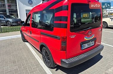 Минивэн Opel Combo 2010 в Полтаве