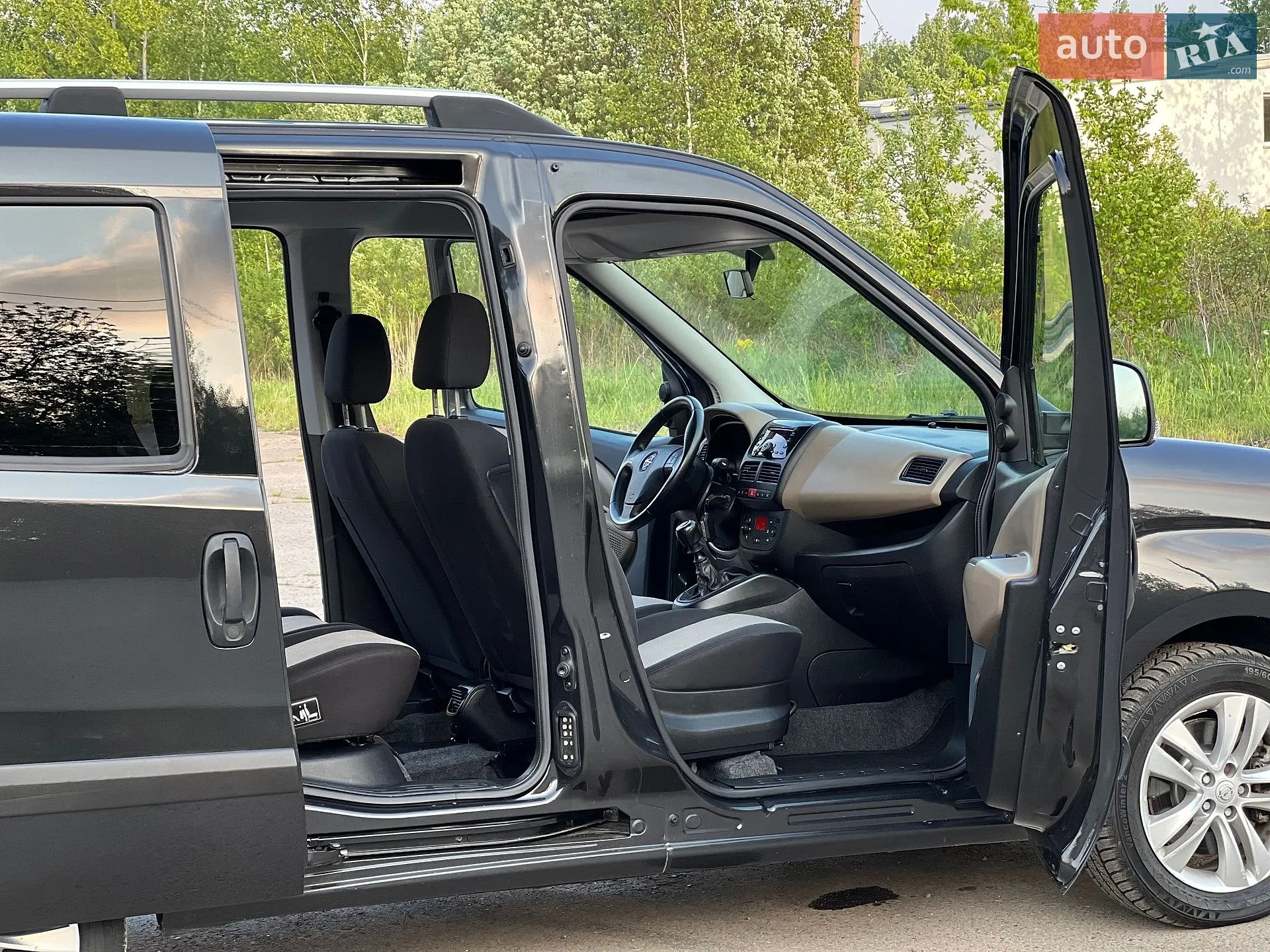 2012 Opel Combo - мініатюра 26