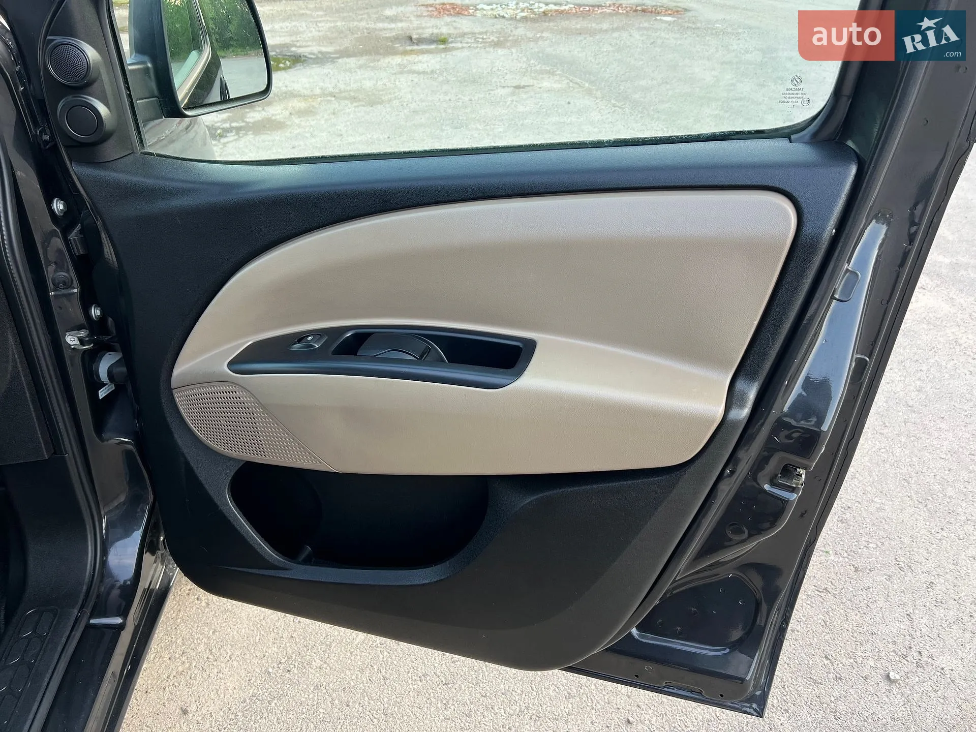 2012 Opel Combo - мініатюра 28