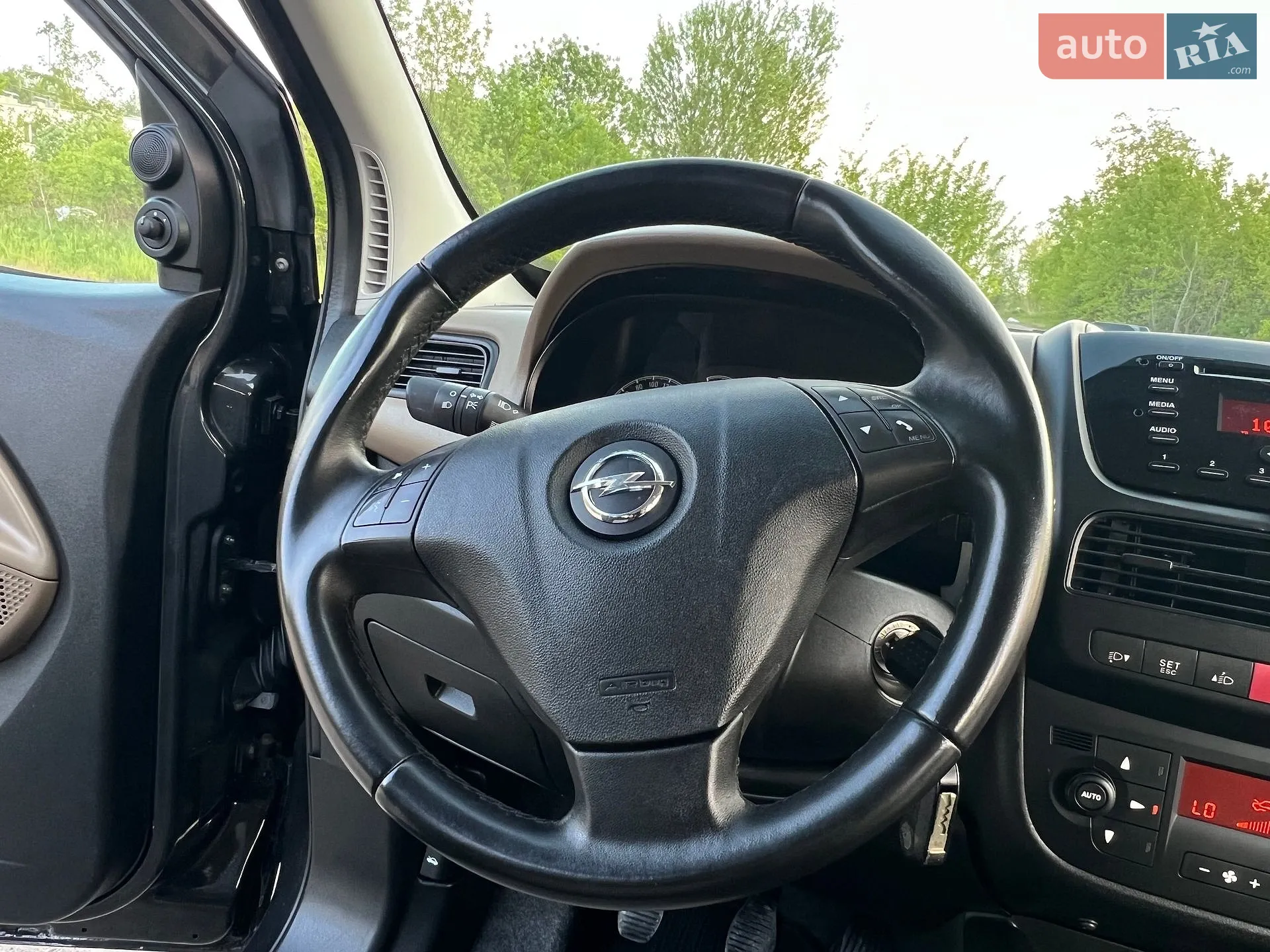 2012 Opel Combo - мініатюра 36