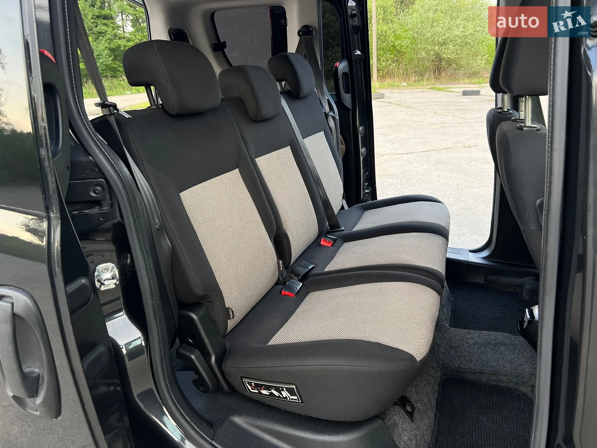 2012 Opel Combo - мініатюра 50