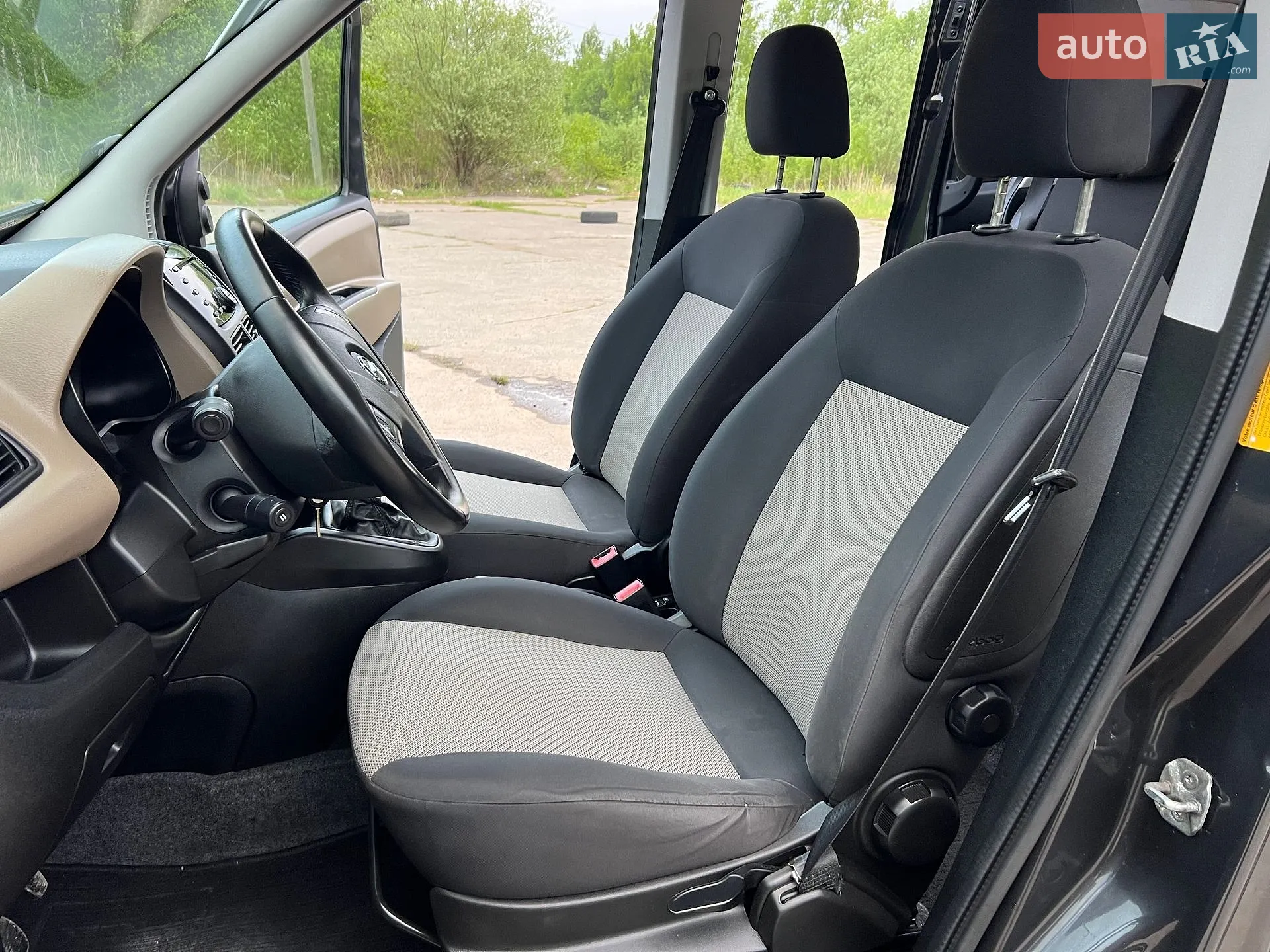 2012 Opel Combo - мініатюра 76