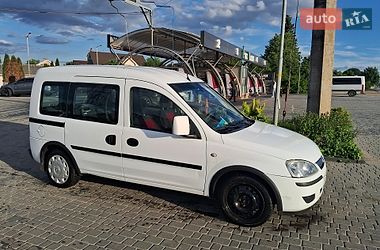 Мінівен Opel Combo 2010 в Івано-Франківську фото 2 Мінівен Opel Combo 2010 в Івано-Франківську