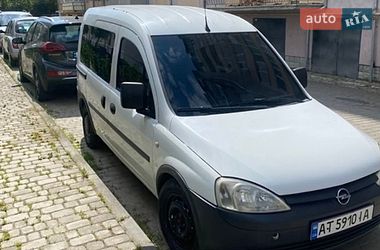 Мінівен Opel Combo 2003 в Івано-Франківську