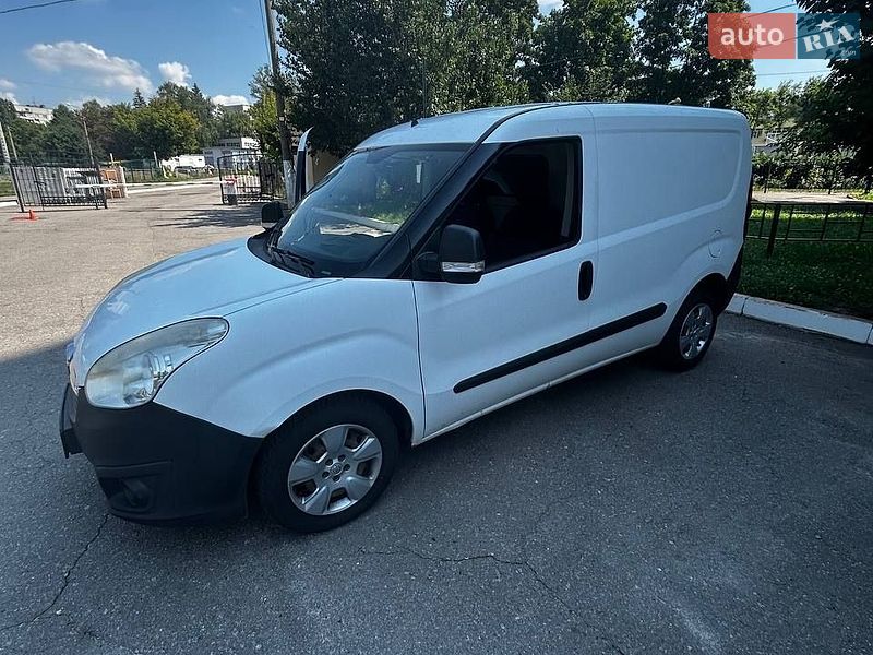 Вантажний фургон Opel Combo 2015 в Харкові фото 3 Вантажний фургон Opel Combo 2015 в Харкові