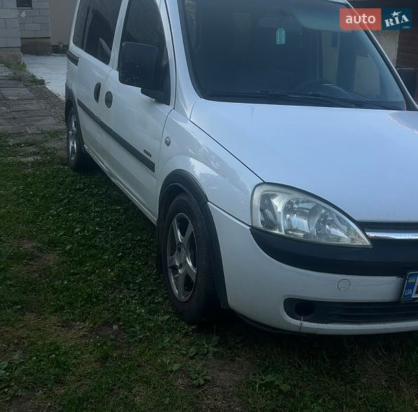 Opel Combo, фото з оголошення