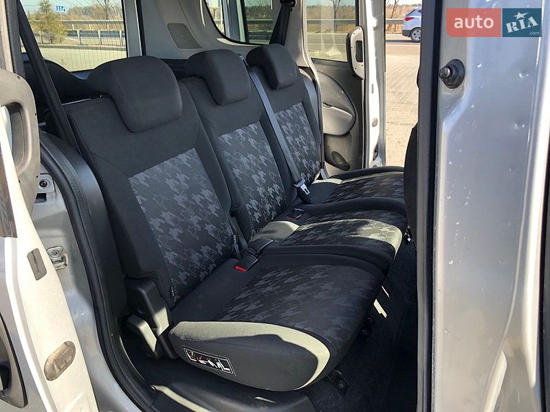 Мінівен Opel Combo 2016 в Києві фото 6 Мінівен Opel Combo 2016 в Києві