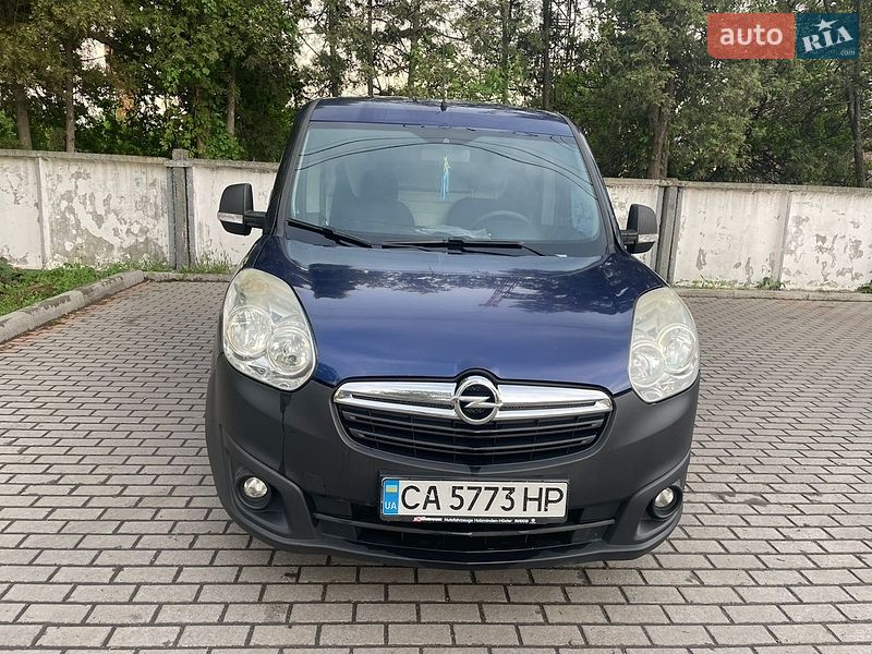 Грузовой фургон Opel Combo 2015 в Белой Церкви