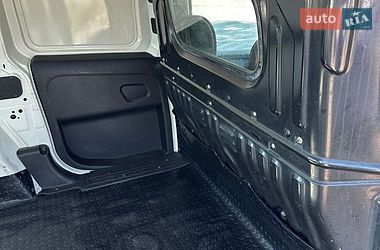 Вантажний фургон Opel Combo 2016 в Кам'янському