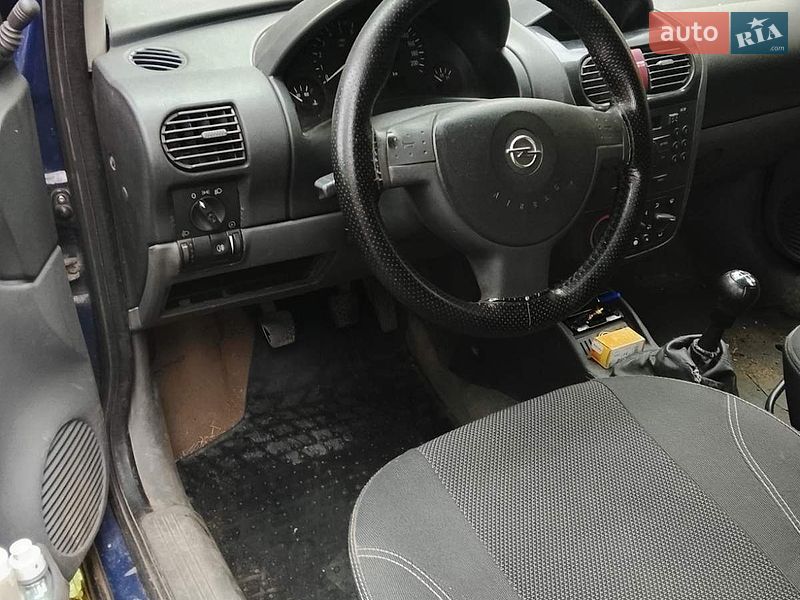 Мінівен Opel Combo 2005 в Дніпрі