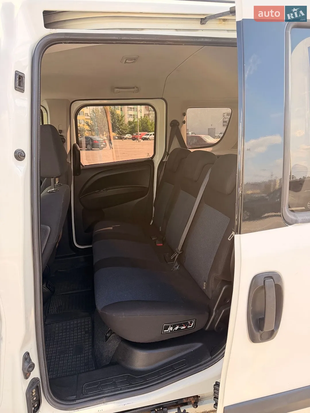 2013 Opel Combo - мініатюра 17