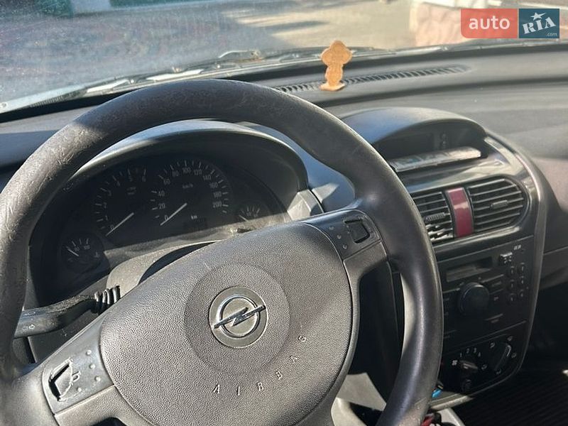 Мінівен Opel Combo 2006 в Луцьку