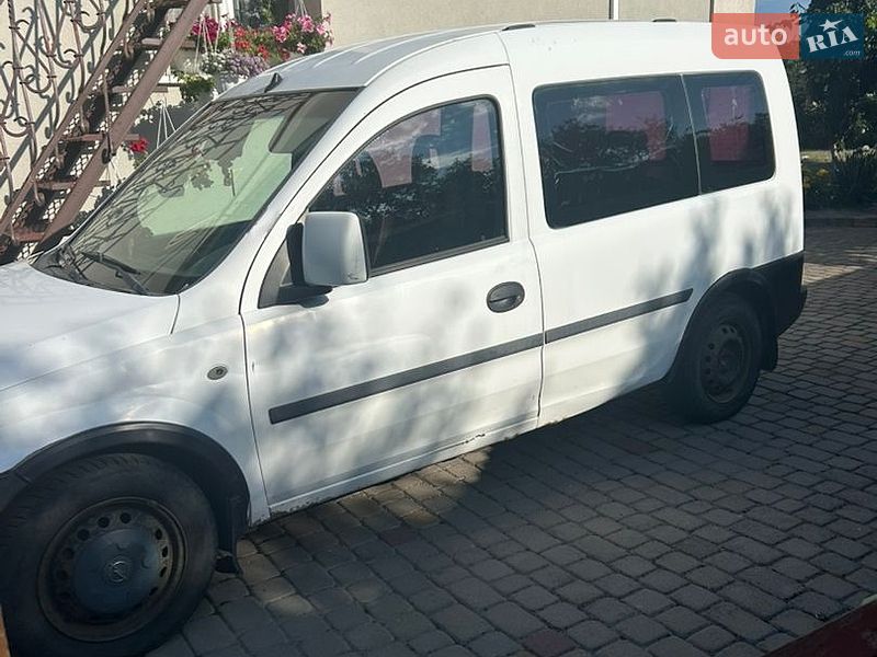 Мінівен Opel Combo 2006 в Луцьку