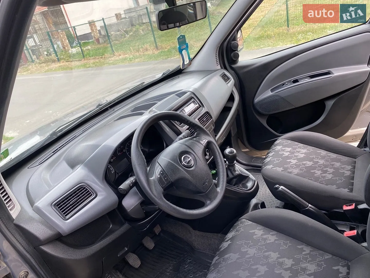 2011 Opel Combo - мініатюра 20