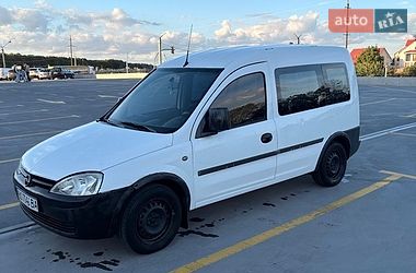 Мінівен Opel Combo 2003 в Тернополі