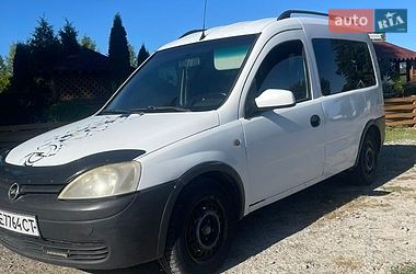 Минивэн Opel Combo 2003 в Черновцах