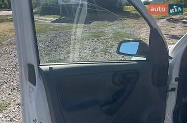 Минивэн Opel Combo 2003 в Черновцах