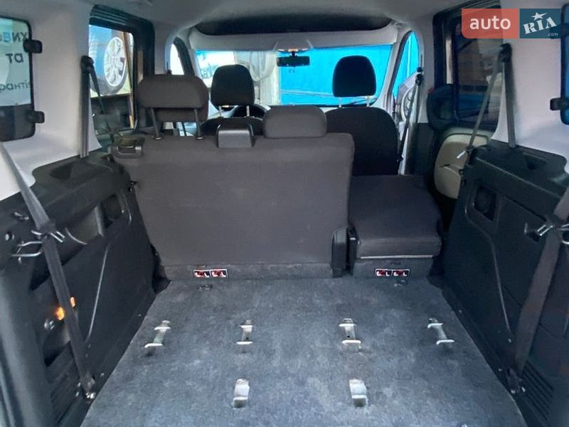 Мінівен Opel Combo 2012 в Києві