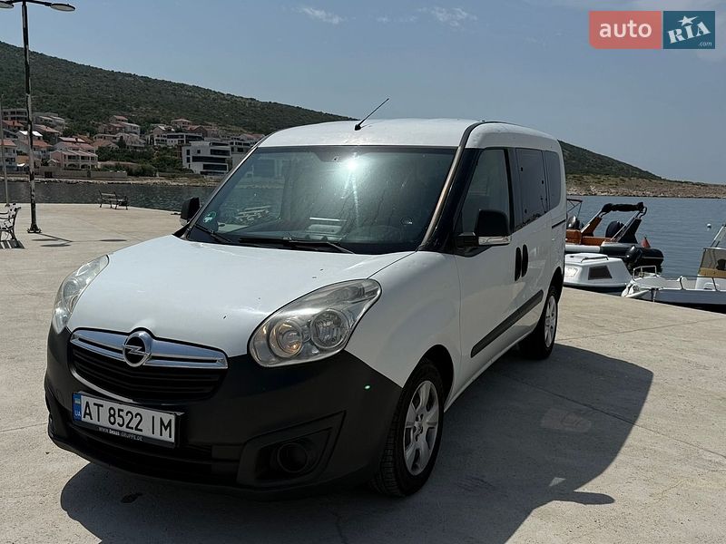 Opel Combo 2013