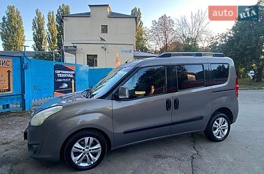 Мінівен Opel Combo 2012 в Києві