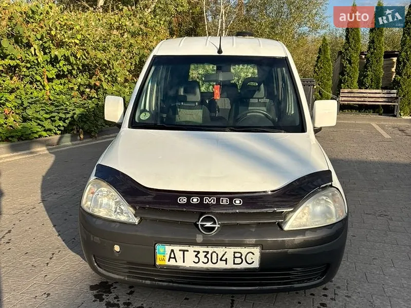 Opel Combo 2006