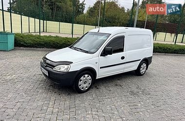 Вантажний фургон Opel Combo 2007 в Житомирі