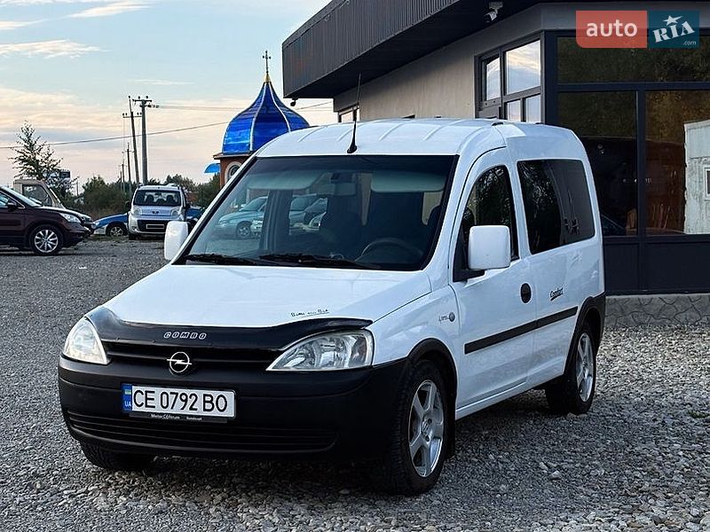 Opel Combo 2011 Opel Combo 2011