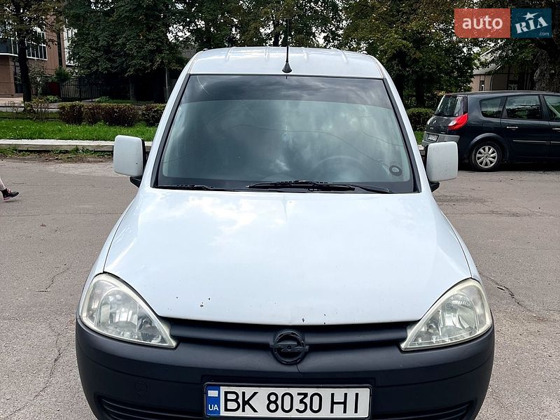 Мінівен Opel Combo 2005 в Рівному