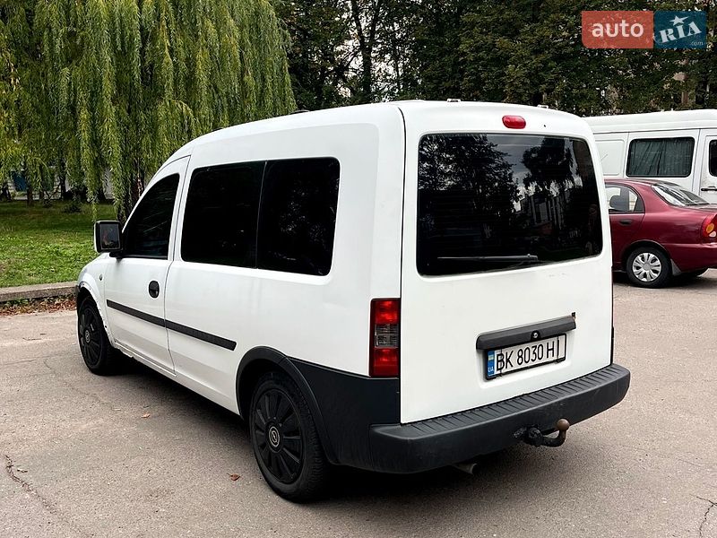 Мінівен Opel Combo 2005 в Рівному