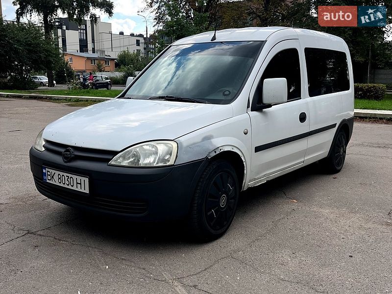 Мінівен Opel Combo 2005 в Рівному