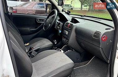 Мінівен Opel Combo 2005 в Рівному