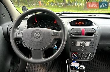 Мінівен Opel Combo 2005 в Рівному