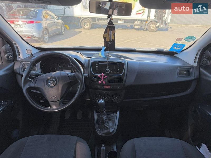 Мінівен Opel Combo 2012 в Києві фото 7 Мінівен Opel Combo 2012 в Києві