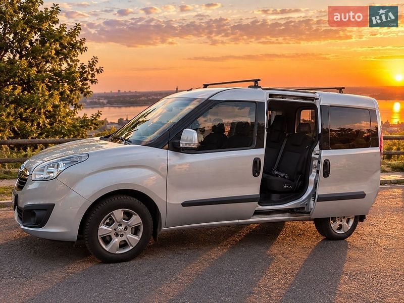 Мінівен Opel Combo 2012 в Києві фото 4 Мінівен Opel Combo 2012 в Києві