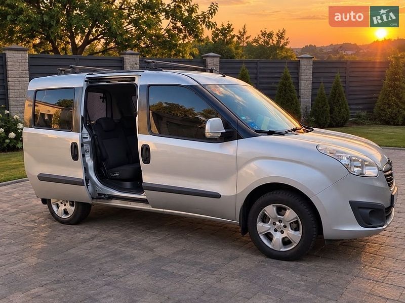 Мінівен Opel Combo 2012 в Києві фото 2 Мінівен Opel Combo 2012 в Києві