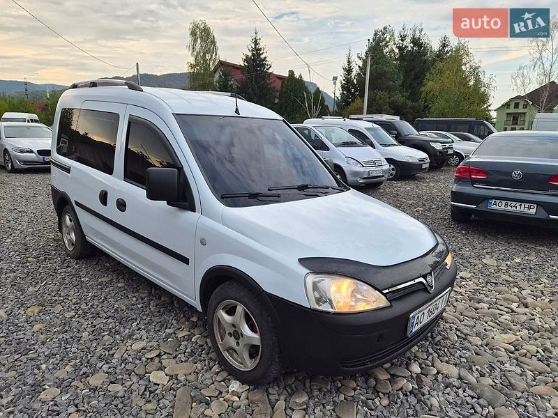 Opel Combo 2006