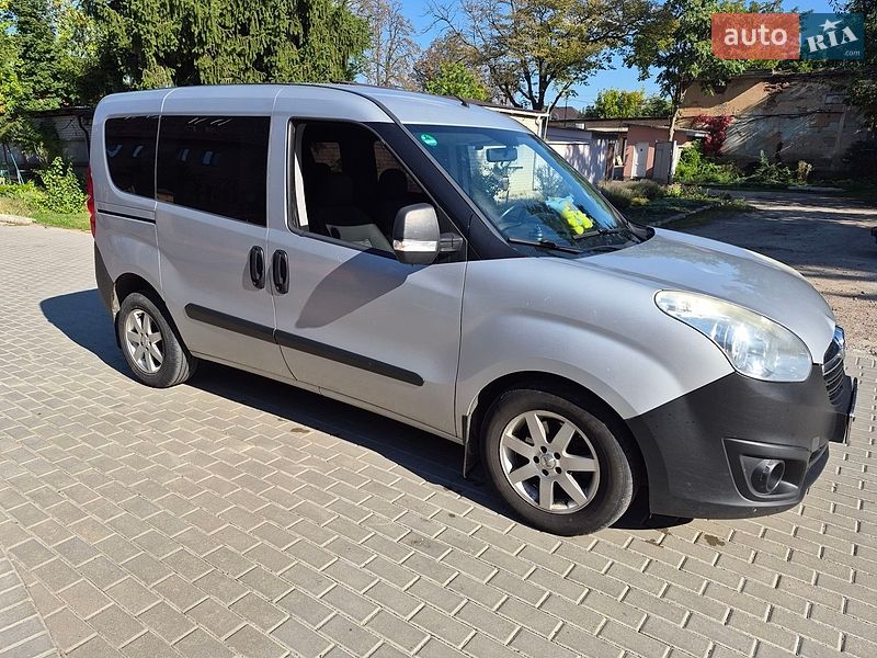 Opel Combo 2013 Opel Combo 2013
