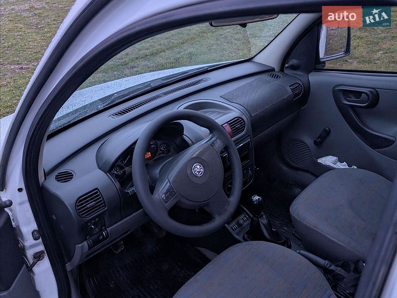 Минивэн Opel Combo 2002 в Калуше