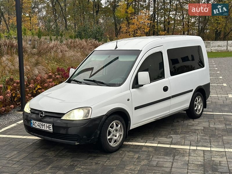 Минивэн Opel Combo 2008 в Луцке фото 2 Минивэн Opel Combo 2008 в Луцке